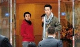 爆料综艺节目姐弟恋视频,姐弟恋甜蜜互动，甜蜜瞬间引网友热议
